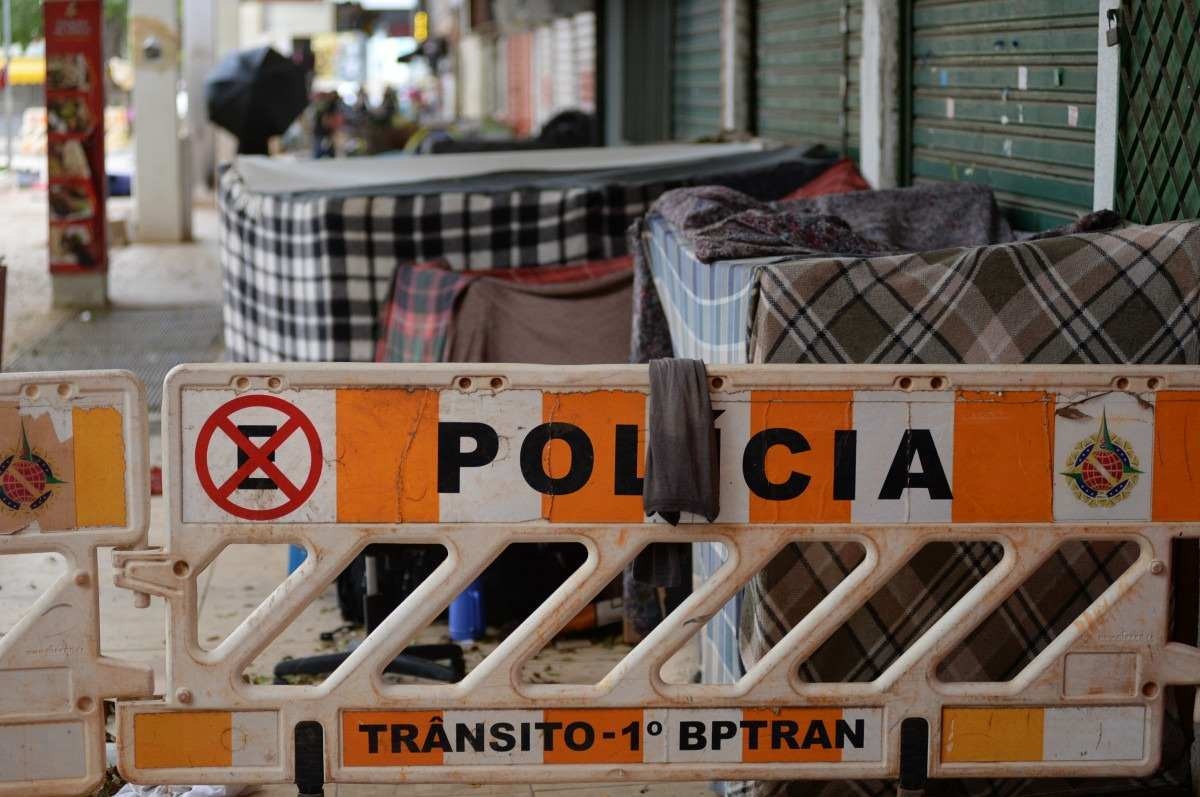 Morador de rua no Setor Comercial Sul. Morador de rua no Setor Comercial Sul.
