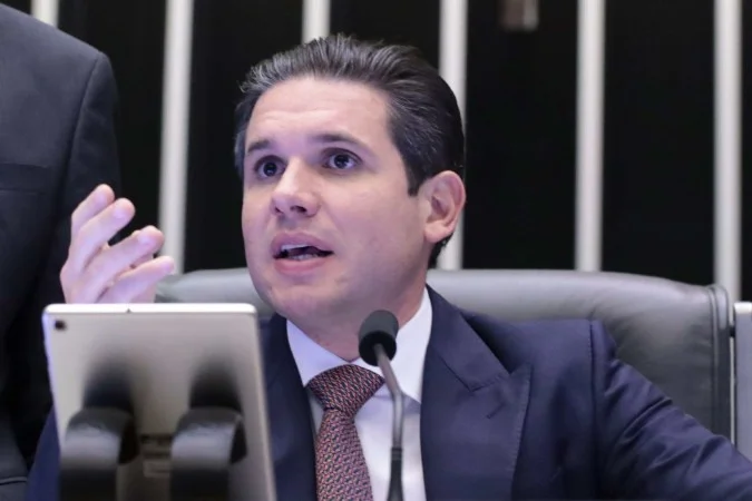 Motta aciona Itamaraty após Israel deter deputada em flotilha para Gaza