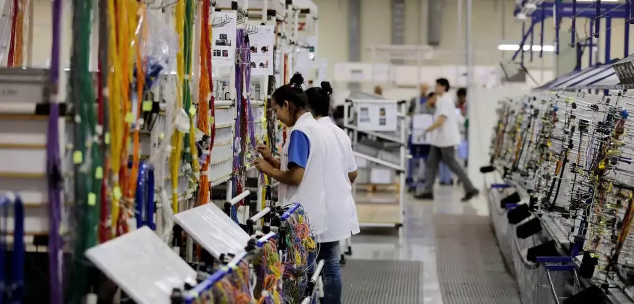 Indústria cresce 1,8% em janeiro, maior alta desde junho de 2024