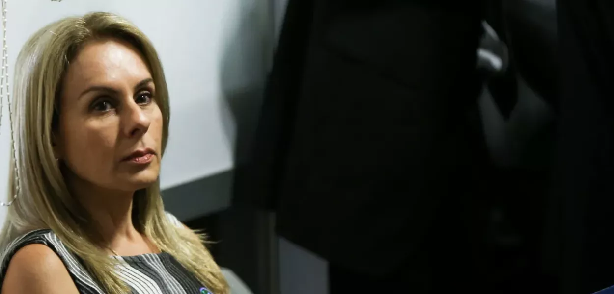 Esposa de Moraes afirma ter feito 36 pareceres e 94 reuniões com o Banco Master