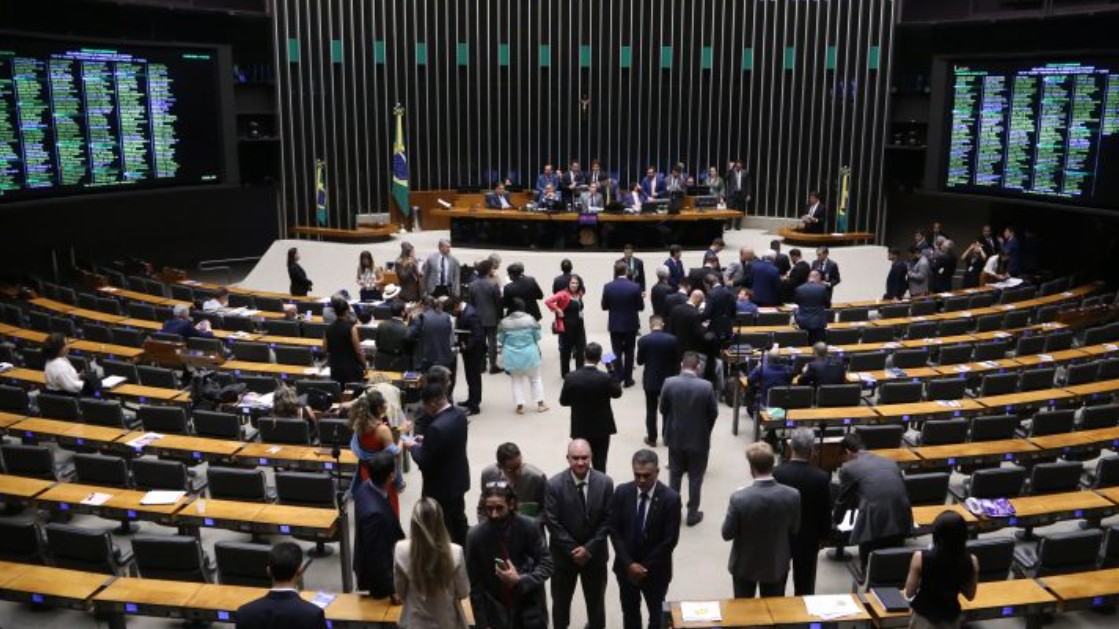 Câmara aprova PEC da Segurança para integrar polícias contra crime organizado
