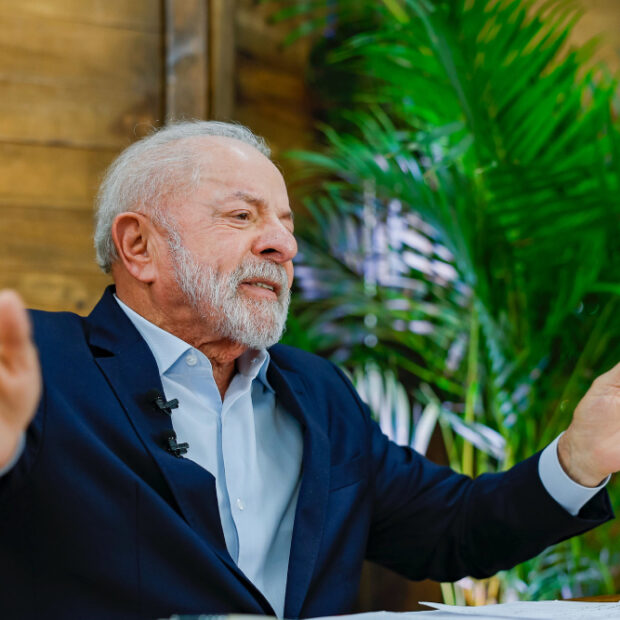 Lula anuncia candidatura à Presidência em 2026 e critica membros da ONU