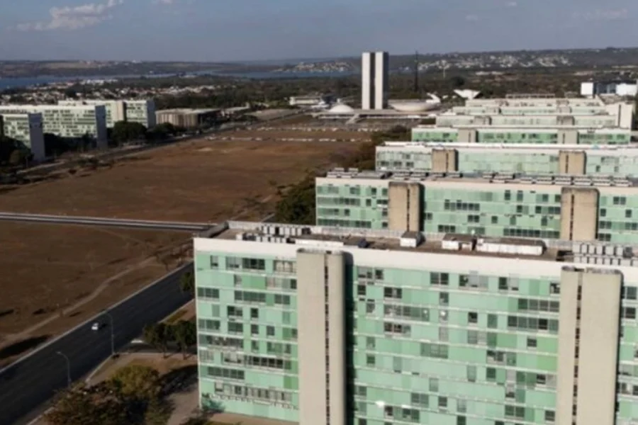 Combustíveis e outros produtos: guerra no Irã já impacta preços no DF