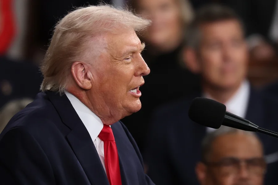 Trump diz que não tem intenção de invadir o Irã por terra