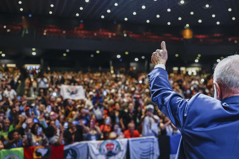 Lula anuncia regularização fundiária e investimentos para comunidades quilombolas