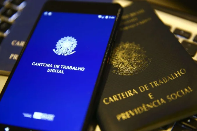 Agências do trabalhador encerram a semana com mais de mil vagas de emprego