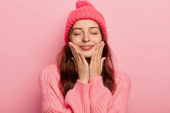 Pele ressecada nesse tempo frio? Saiba como evitar os danos e se proteger