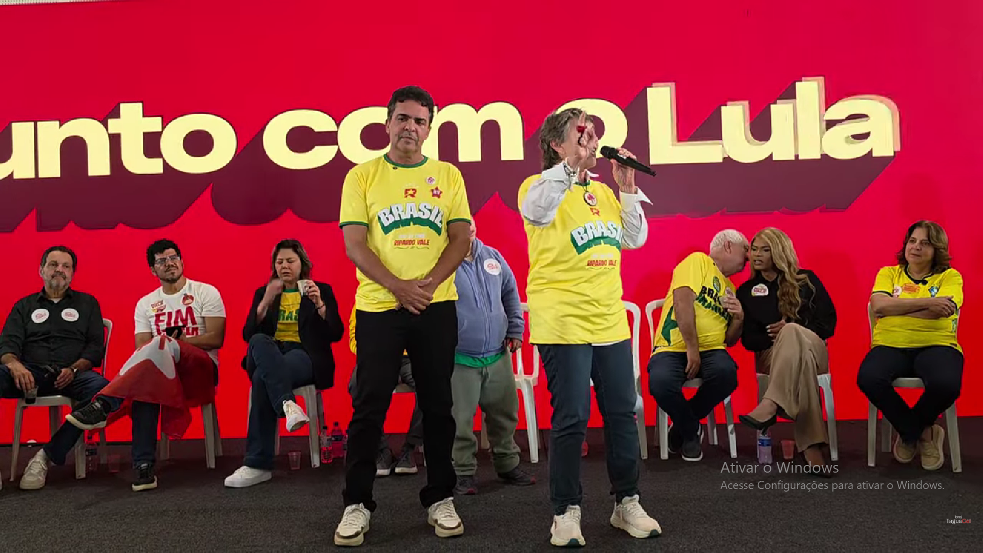 ‘Se você acha que a democracia está em risco, apoiar e eleger Ricardo Vale, vale a democracia, vale a soberania deste país’, afirma Érika Kokay durante lançamento da pré-candidatura do distrital