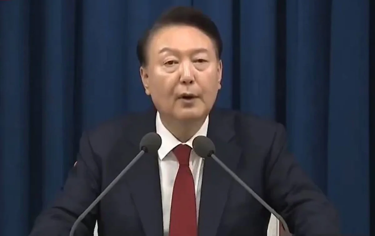 Ex-presidente da Coreia do Sul é condenado a 30 anos de prisão