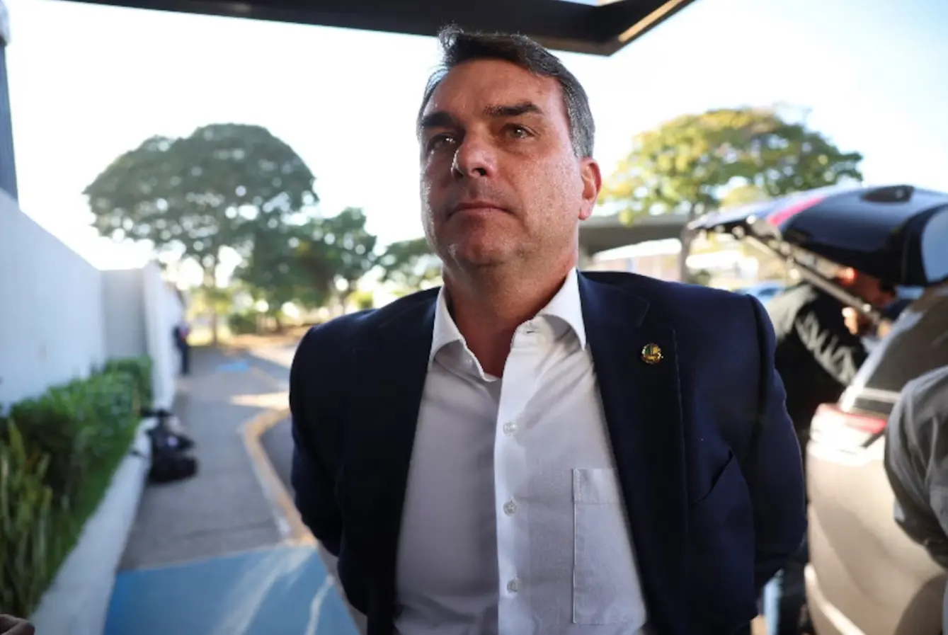 Faria Lima demonstra resistência a Flávio Bolsonaro e avalia alternativas para 2026
