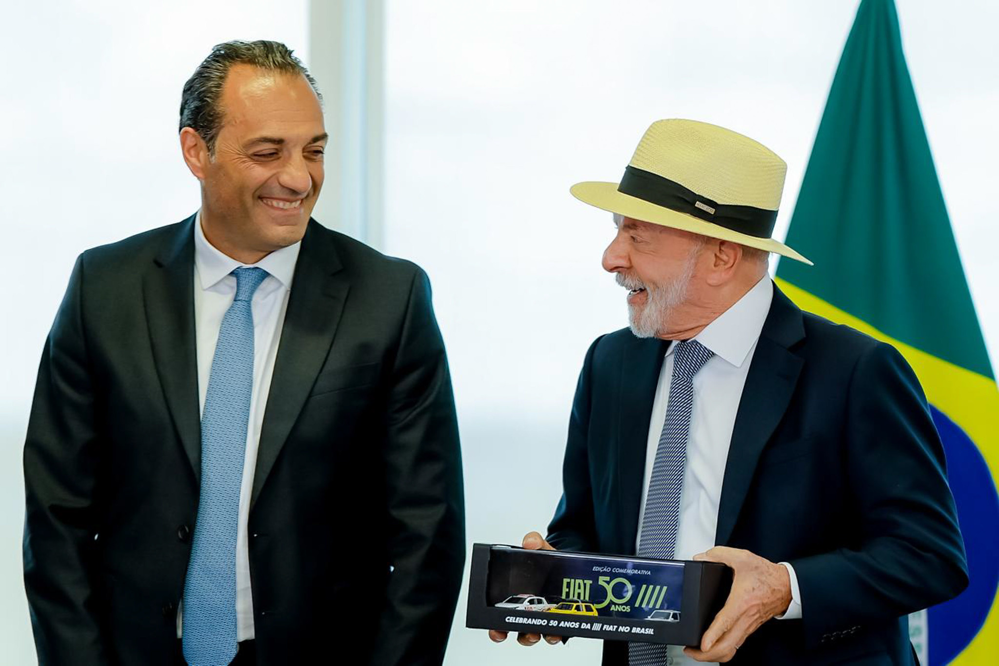 Lula reforça expectativa de 3 milhões de veículos emplacados em 2026 e destaca retomada da indústria automotiva