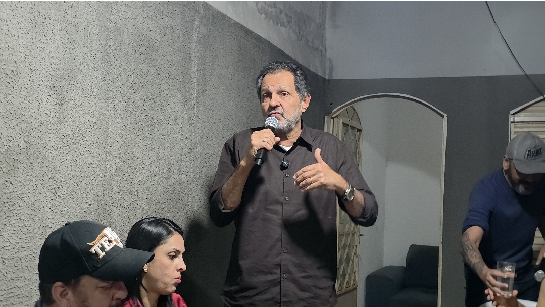 Agnelo Queiroz é recebido com carinho por onde passa e relembra legado de investimentos na qualidade de vida do DF