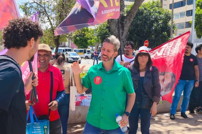 Leandro Grass propõe atendimento humanitário à população em situação de rua