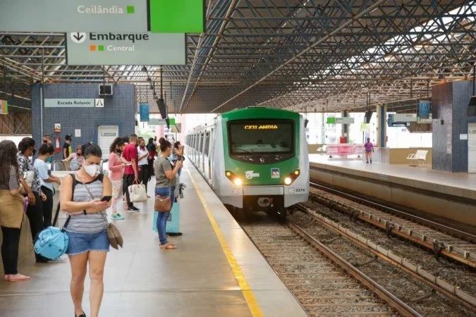 Passageiras vivem momentos de pânico após homem agredir mulheres no vagão feminino do Metrô-DF
