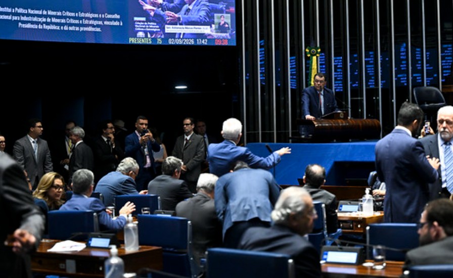 Senado aprova projeto que incentiva processamento de terras raras no Brasil