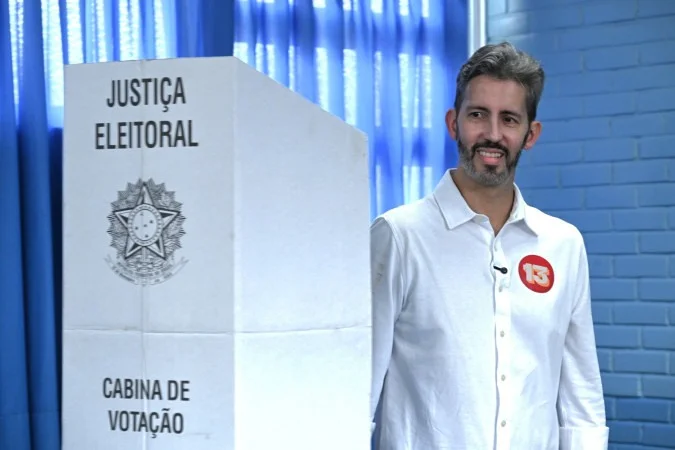 Leandro Grass promete continuar na política e reorganizar campo progressista no DF