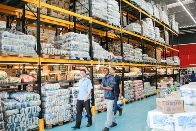 Setor atacadista do DF avalia mudanças para se adaptar à escala 6×1