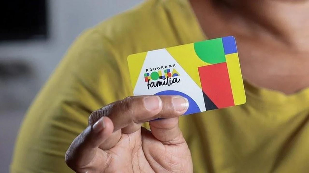 Beneficiários com NIS de final 3 a 0 recebem Bolsa Família de outubro