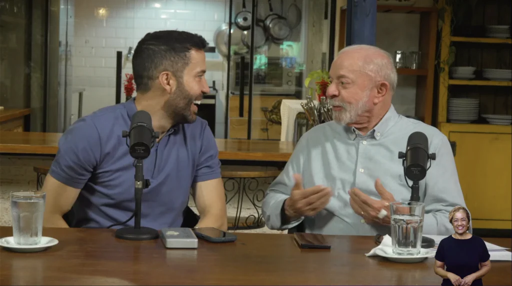 Lula critica a Meta em live com Janones e diz que empresa não pode enganar a população