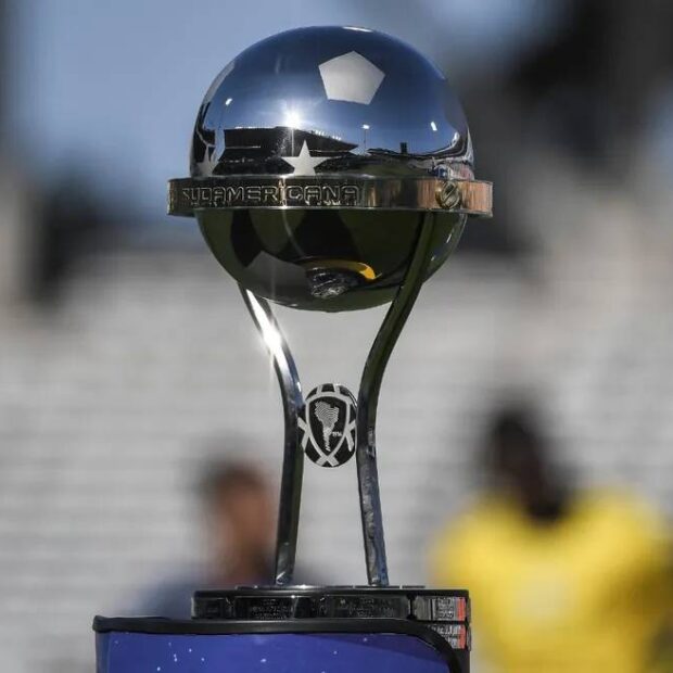 Atlético-MG e Boca Juniors voltam a decidir título continental após 33 anos