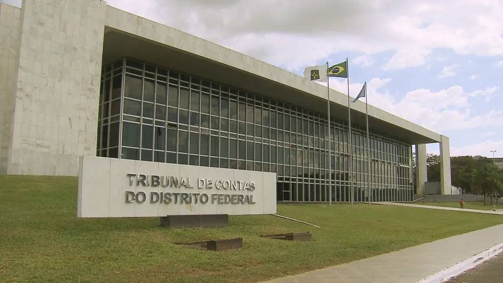 TCDF dá cinco dias para governo explicar transferência de R$ 120 milhões da Saúde ao BRB