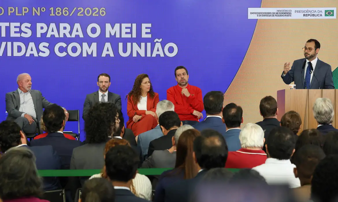 Novo teto do MEI, perdão de dívidas e auxílio de R$ 5 mil: veja o que muda em 2027